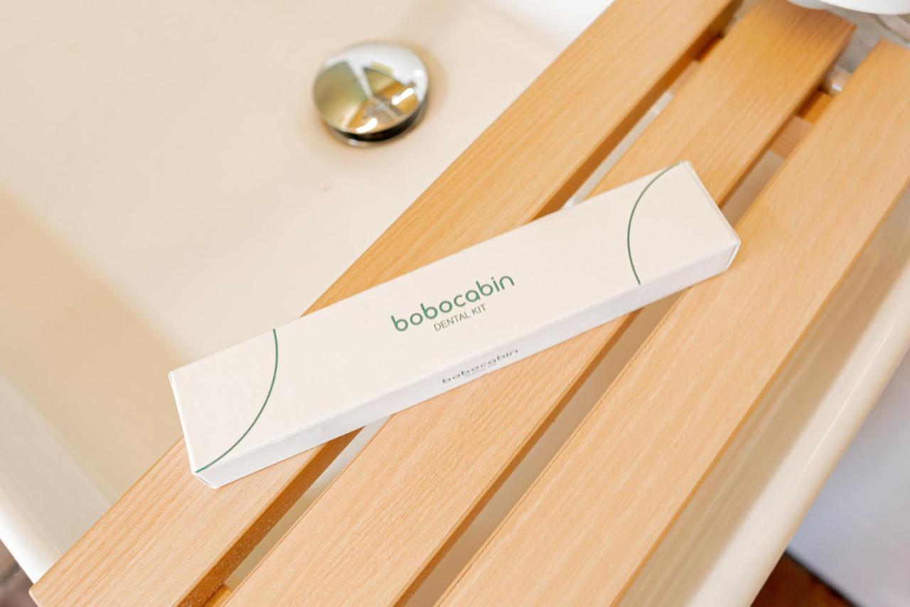 Bobocabin Umarato, Sumba ワイカブバック エクステリア 写真