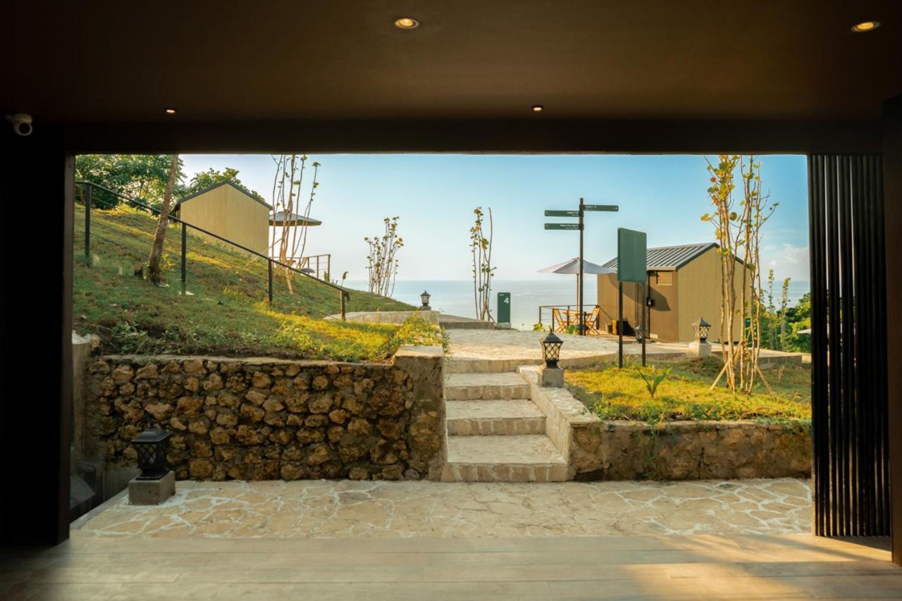 Bobocabin Umarato, Sumba ワイカブバック エクステリア 写真