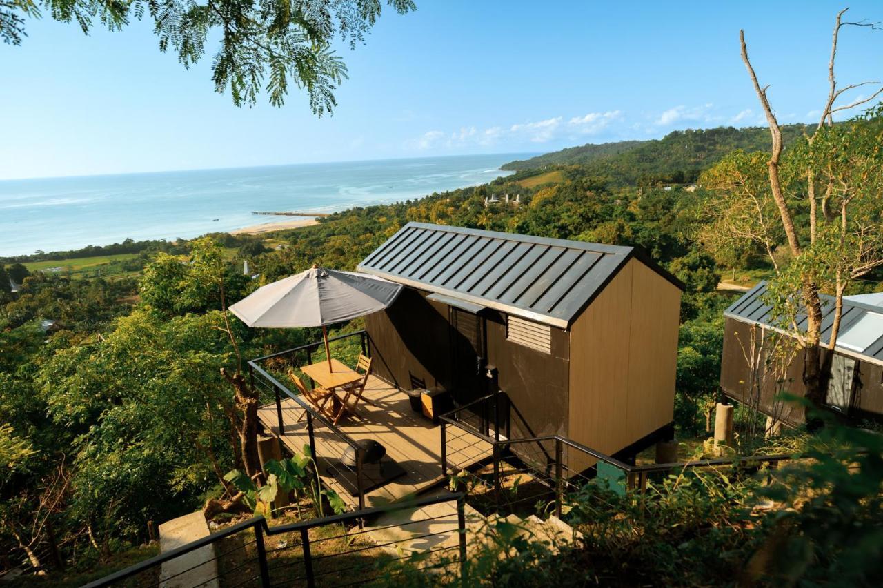 Bobocabin Umarato, Sumba ワイカブバック エクステリア 写真
